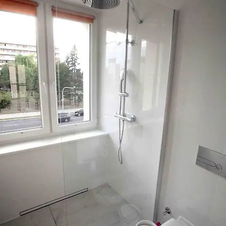 Pokoje Ul Przybyszewskiego 3 * Poznan